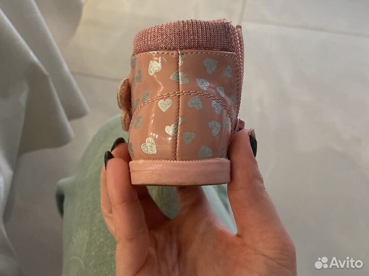 Ботинки для девочки