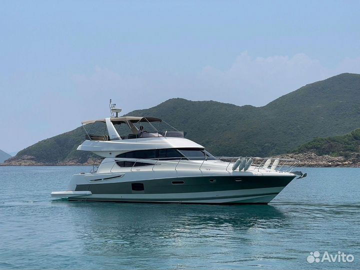 Яхта Prestige 510