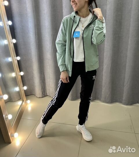 Женский спортивный костюм adidas 40/42/44/46/48/50