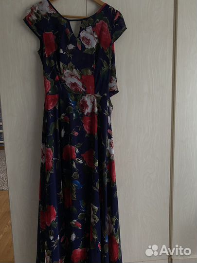 Платье в пол