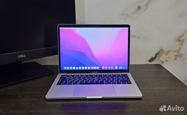 MacBook Pro 13 2016 8/256 Retina