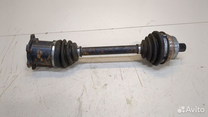 Полуось левая передняя Audi A4 (B7)