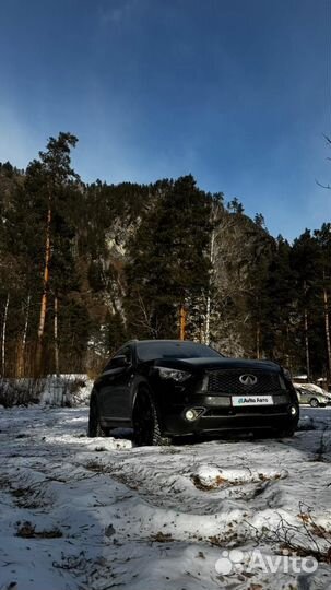 Infiniti QX70 3.7 AT, 2014, 142 000 км