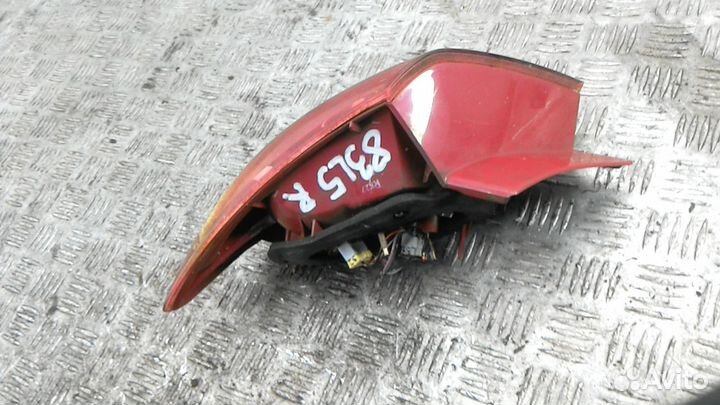 Фонарь задний правый Mazda 3 BK рест. 2007