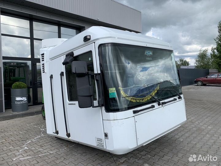 Кабина Renault Magnum
