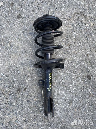 Стойка передняя правая на mitsubishi asx