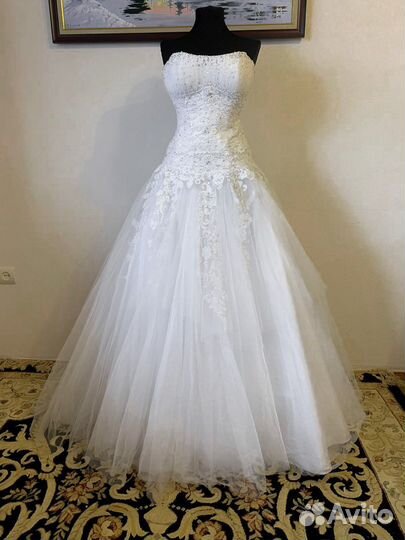 Свадебные платья