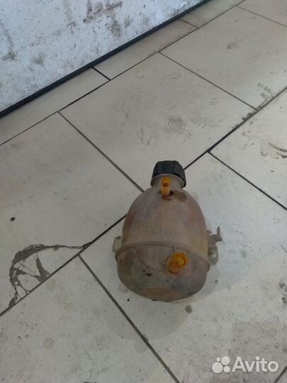 Расширительный бачок renault clio 2 kangoo symbol