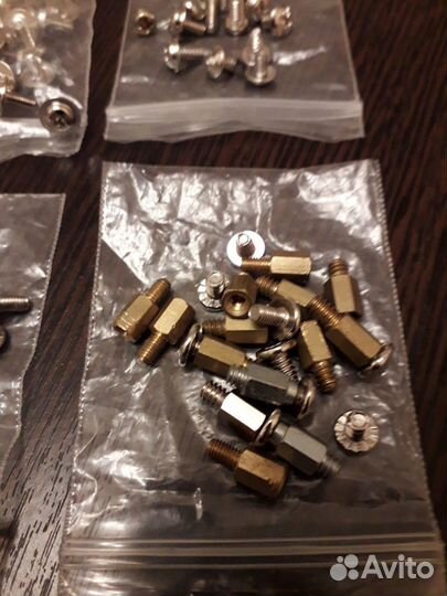 Винты для корпуса пк