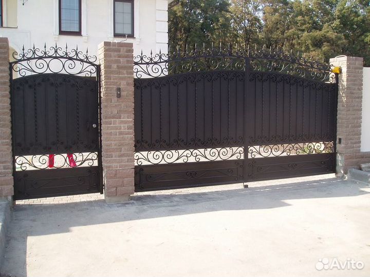 Кованые ворота