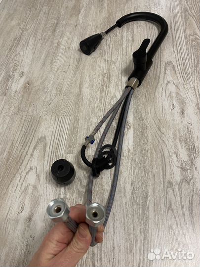 Смеситель для кухни черный