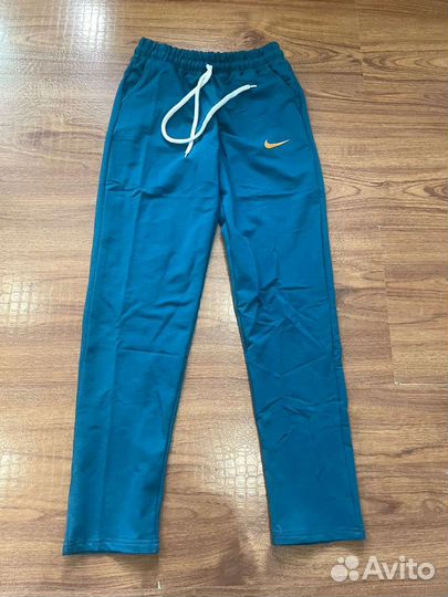 Спортивный костюм nike женский