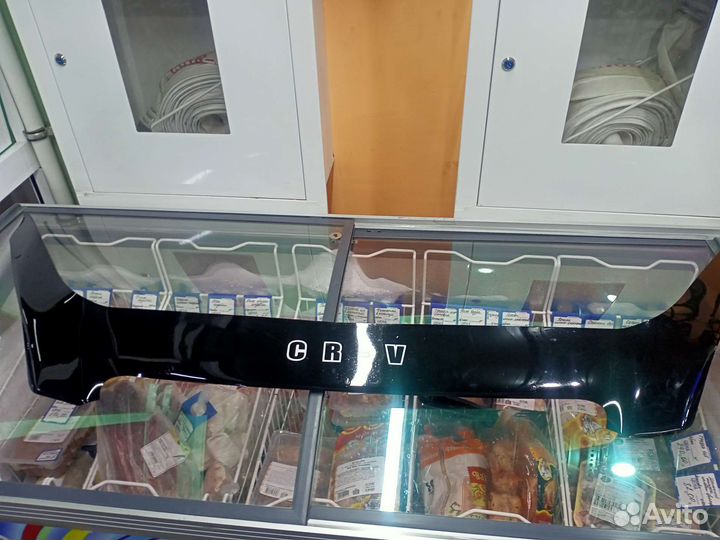 Продам дефлектор капота Honda CRV 2
