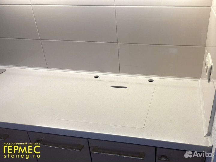 Кухонный стол остров Столешница Мойка Grandex м2