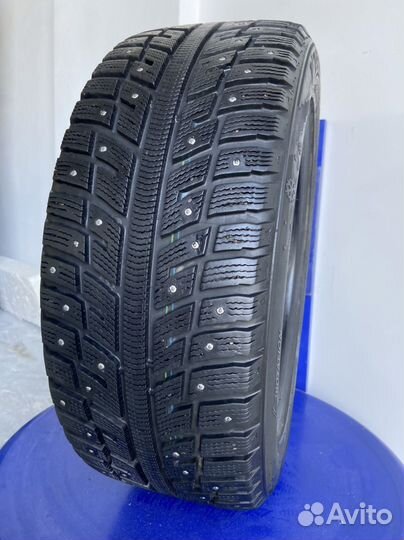 Kumho I'Zen KW22 235/50 R18 101T