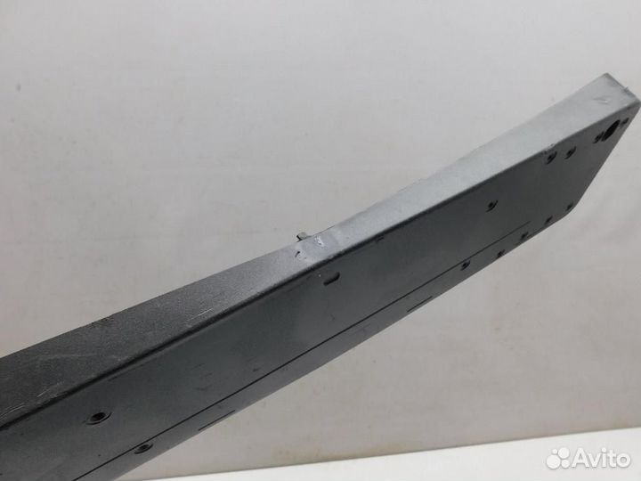 Накладка переднего бампера Mercedes-Benz GLC