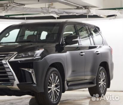 В разборке Lexus LX 570 2017