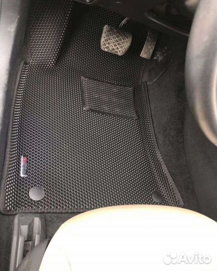 Коврики в машину эва в подарок подпятник + 2 лого