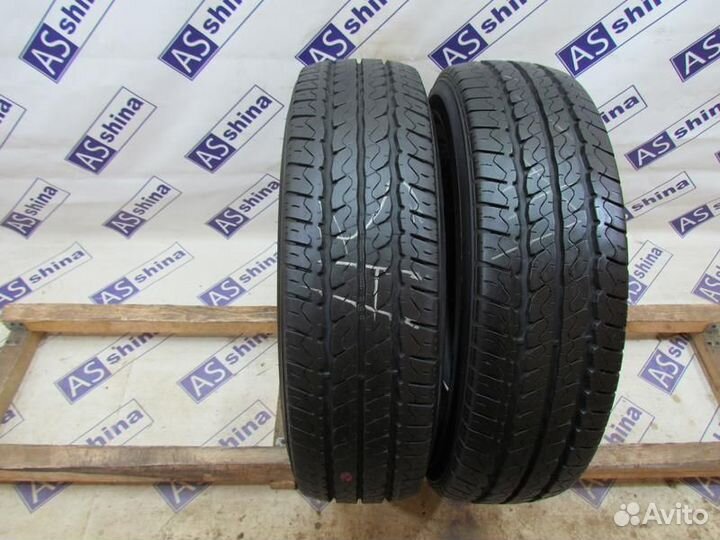 Maxxis Vansmart MCV3+ 205/75 R16C 99G
