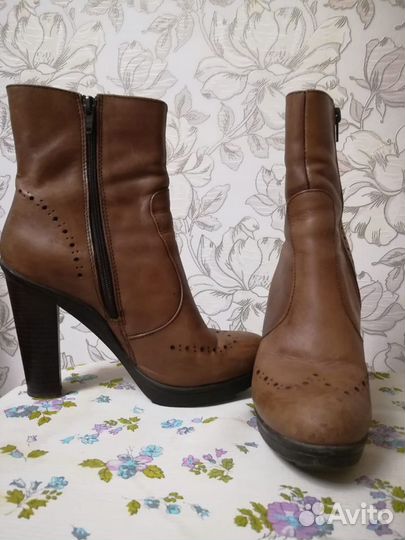Ботинки женские осенние 37 размера