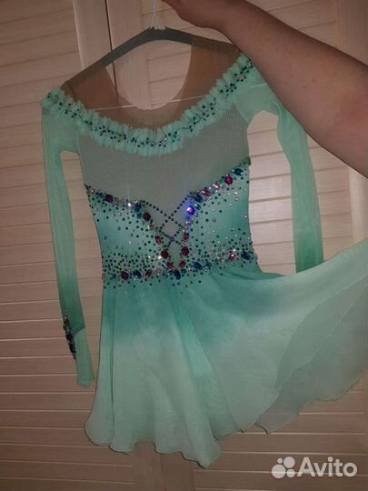 Костюм для фигурного катания 134-146