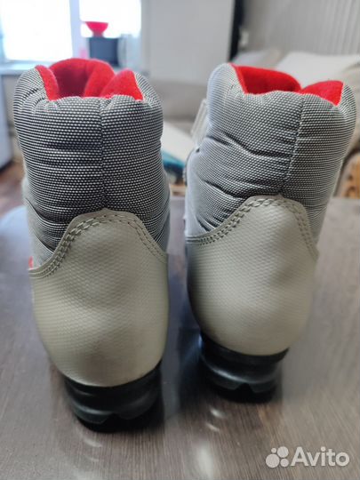 Лыжные ботинки 36 размер
