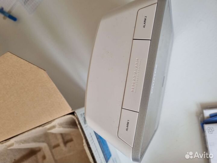 Система развлечений с док станцией Philips DC-190