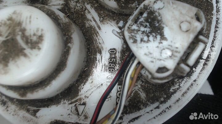 Насос топливный электрический Toyota Corolla E12