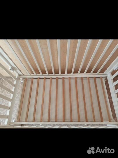 Кроватка детская Гандылян Чуча с маятником+матрас