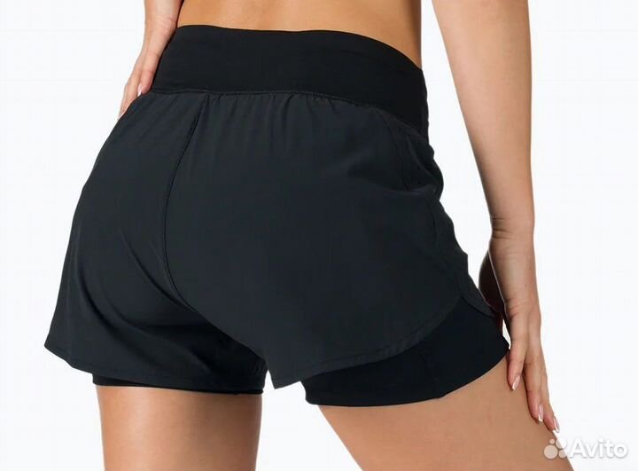 Шорты Nike женские, размер М (оригинал)