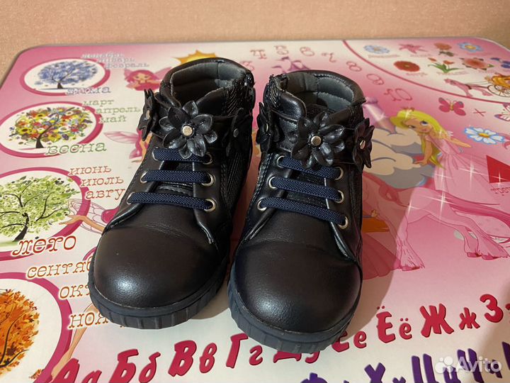 Ботинки осенние Chicco для девочки