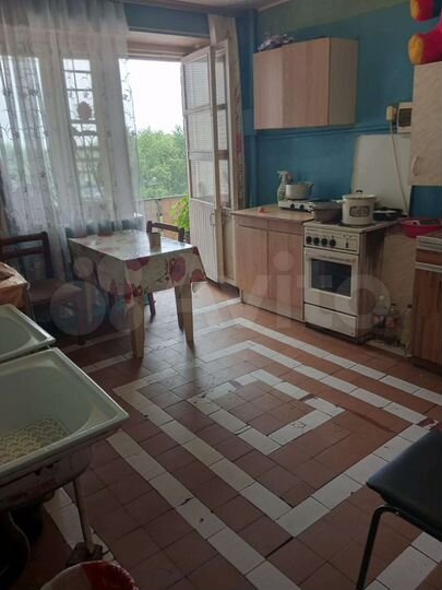 Комната 15 м² в 8-к., 8/9 эт.