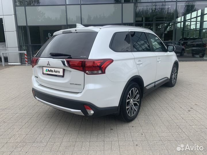 Mitsubishi Outlander 2.0 CVT, 2018, 83 905 км