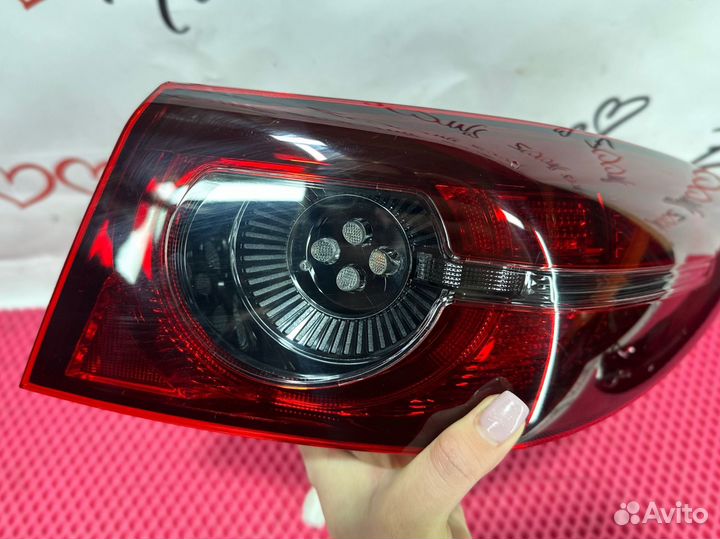 Фонарь правый Mazda 3 BP
