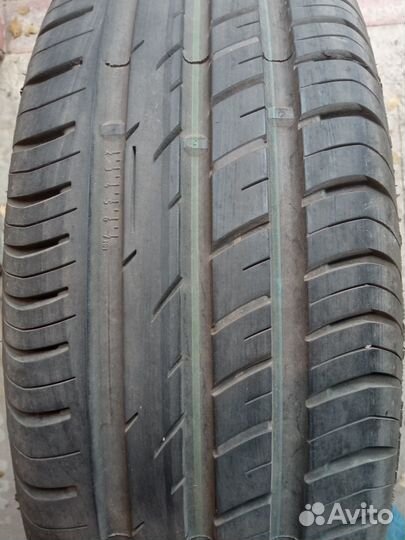 Viatti Strada Asimmetrico V-130 205/65 R16