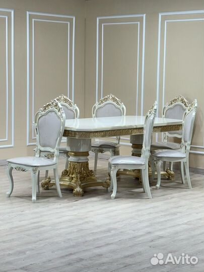 Стол обеденный со стульями