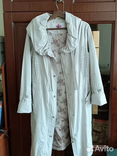 Плащ женский
