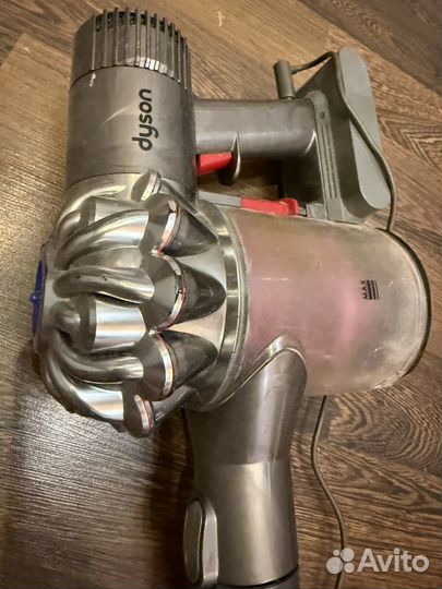 Пылесос dyson dc62