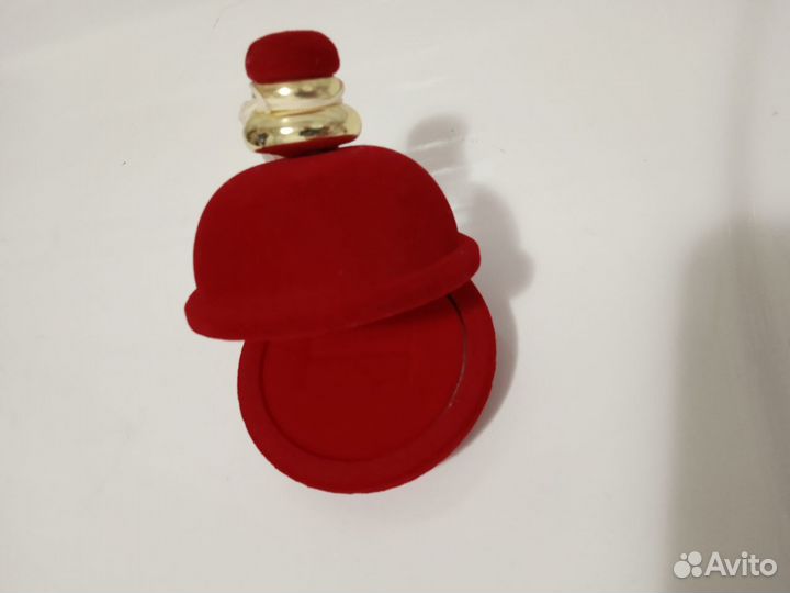 Футляр под кольцо, серьги