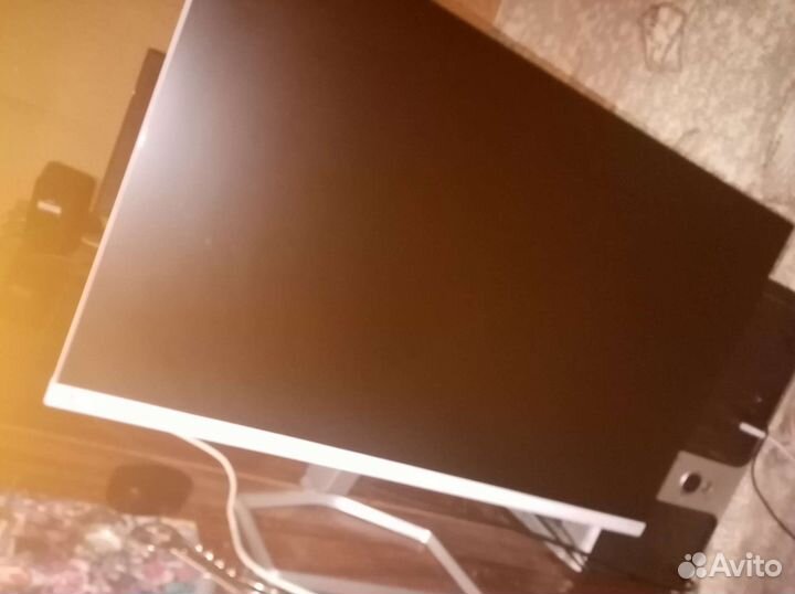 Игровой компьютер с монитором