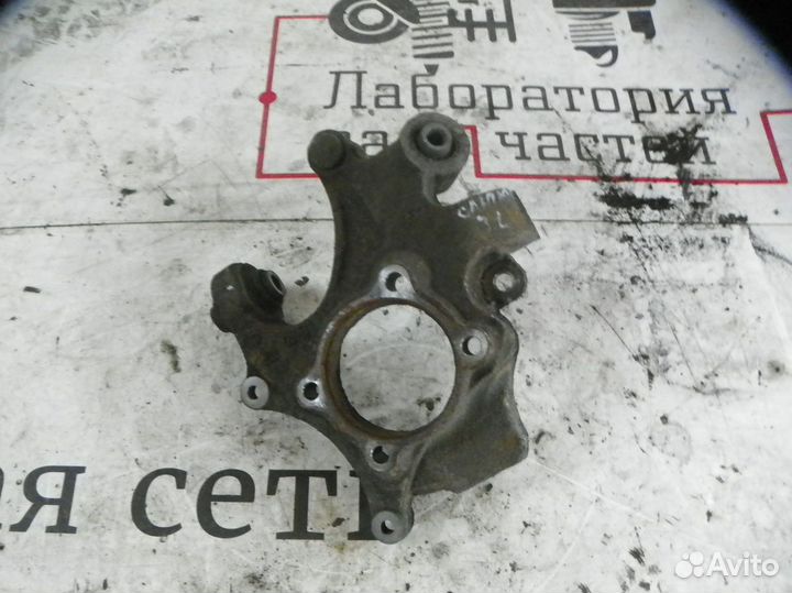 Кулак поворотный задний Hyundai Santa Fe II (2005—