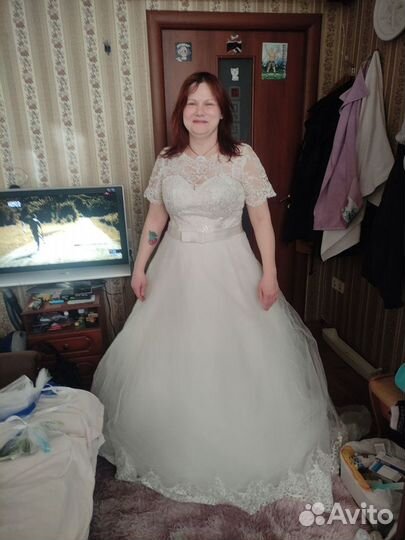 Свадебное платье 48-52 размер