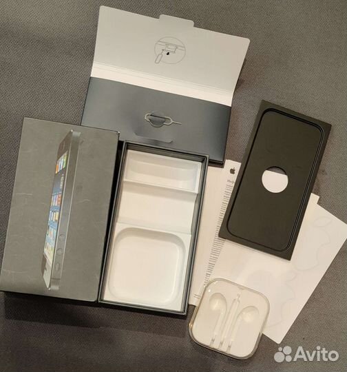 Коробка от iPhone 5