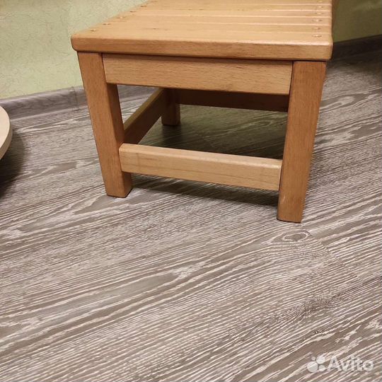 Табурет из бука