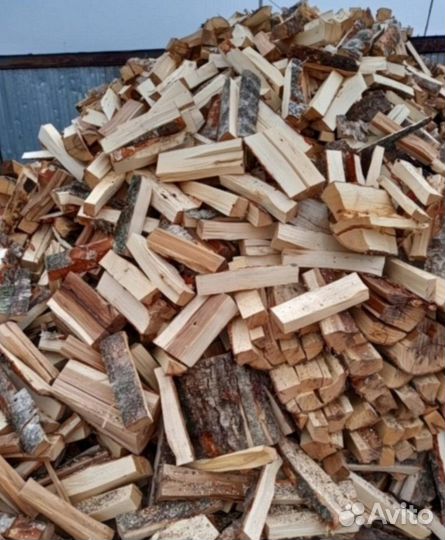 Дрова колотые дуб