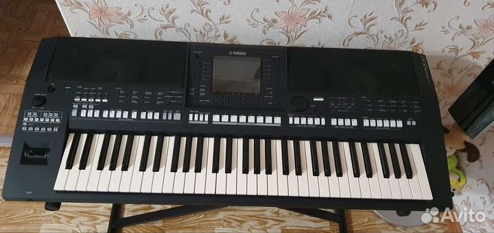 Синтезатор yamaha psr А2000