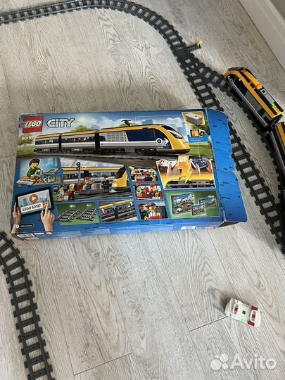 Lego city поезд