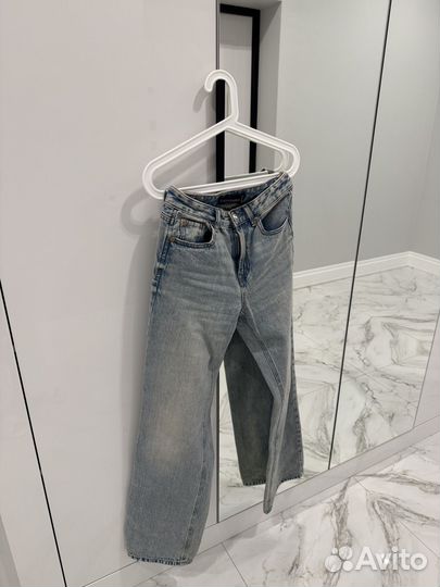 Джинсы stradivarius 34 женские