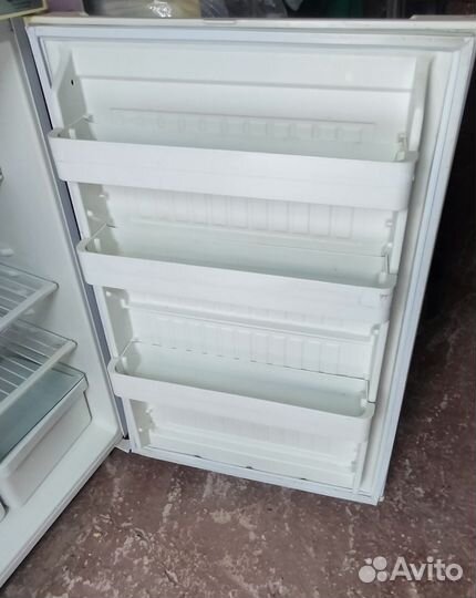 Холодильник маленький