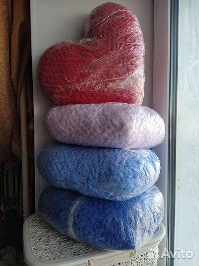 Декоративные подушки плюшевые